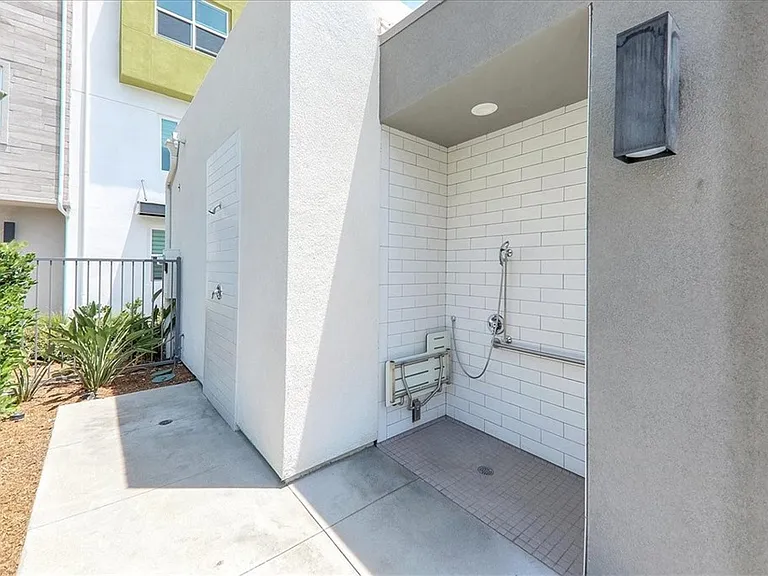 987 E Mason Ln #129 — Photo 49