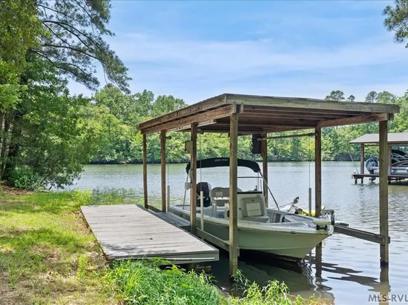 960 Poplar Creek Rd, Bracey, VA 23919