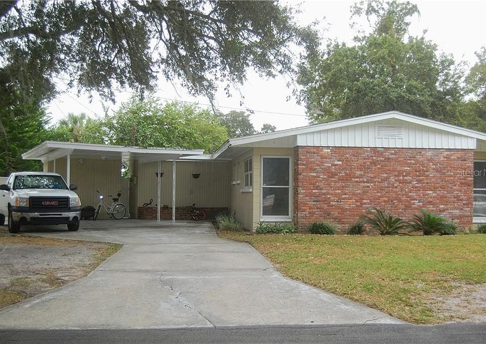 1st image of 208 Sylvia Cir