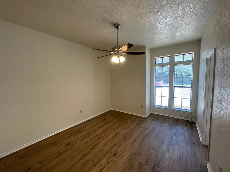 MTHLY - 3149 Tudor — Photo 17