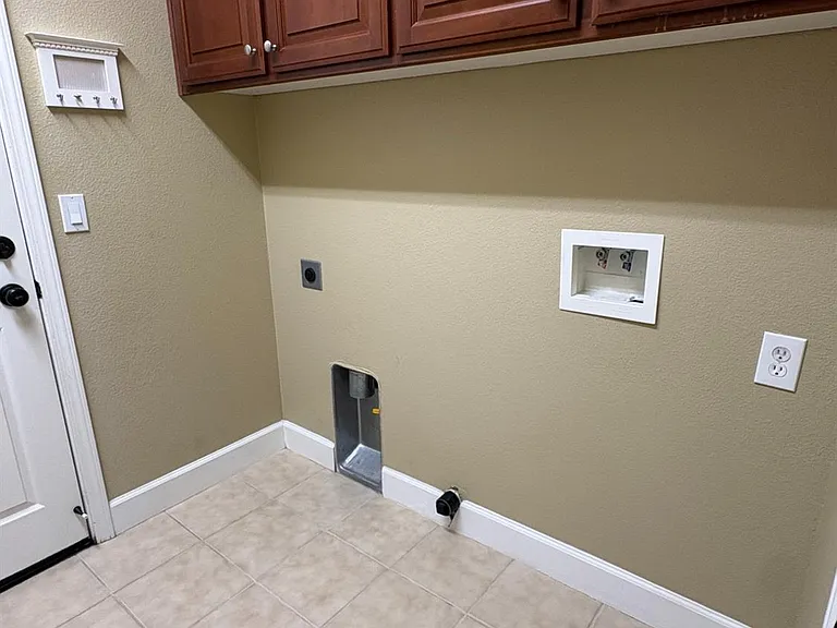 1105 N Perry Ave — Photo 48
