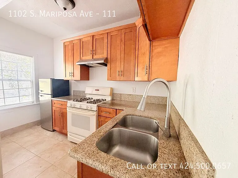 1102 S Mariposa Ave #111 — Photo 8