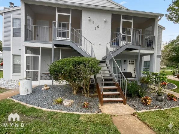 107 Northlake Dr, Sanford, FL 32773