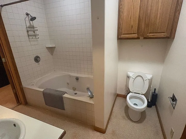 155 & 145 W Gill Ave — Photo 10