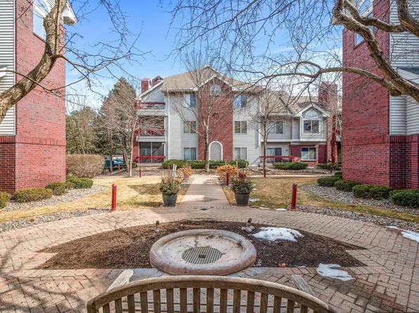 7500 Edinborough Way APT 3315, Edina, MN 55435