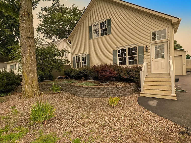 23 Martin St — Photo 31