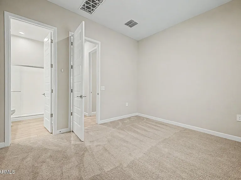 6051 E Sinclair St — Photo 22