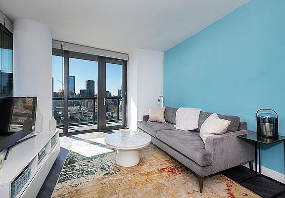 3rd image of 250 E Houston St APT 9C