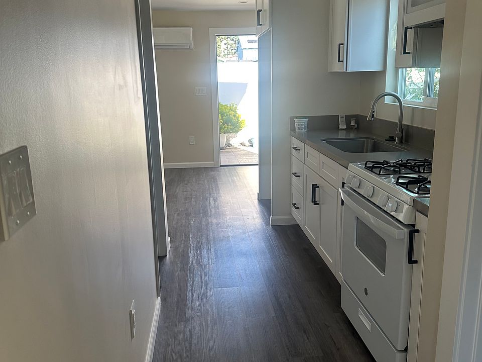 2nd image of 13019 Silverbow Ave