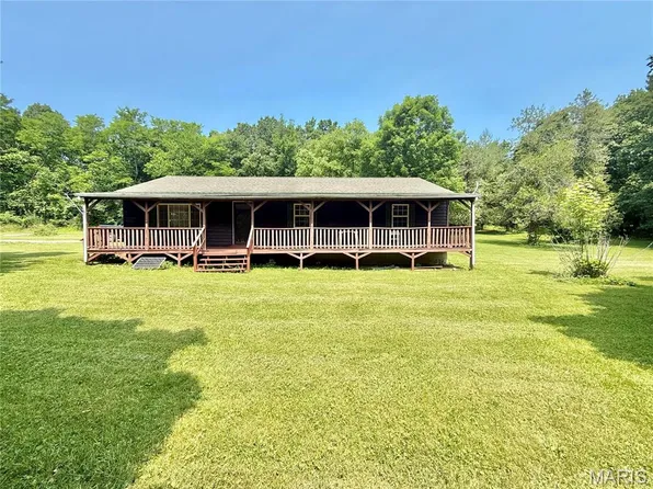 720 S Main St, Arcadia, MO 63621