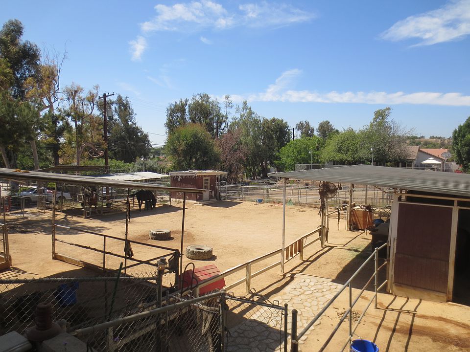 horse barn and stalls