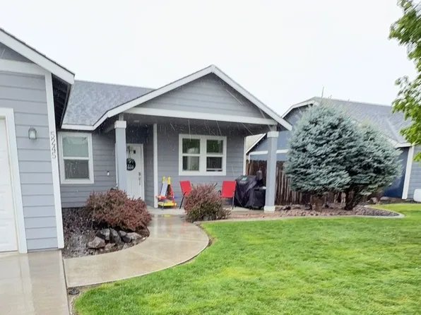5245 Pinehurst St, West Richland, WA 99353