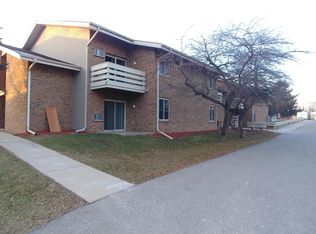 2610 Military Rd APT 107, Cross Plains, WI 53528