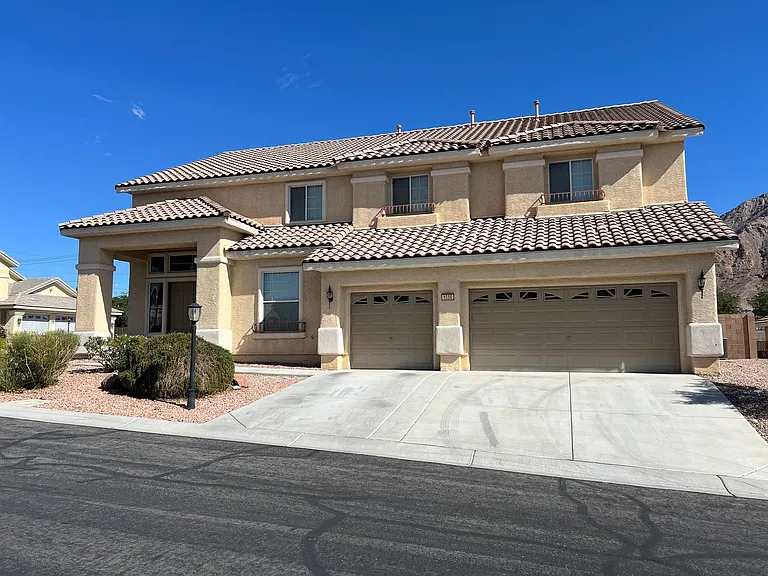 1550 Midnight Cowboy Ct — Photo 1