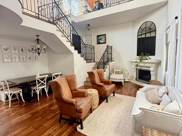 1118 7th St, Hermosa Beach, CA 90254