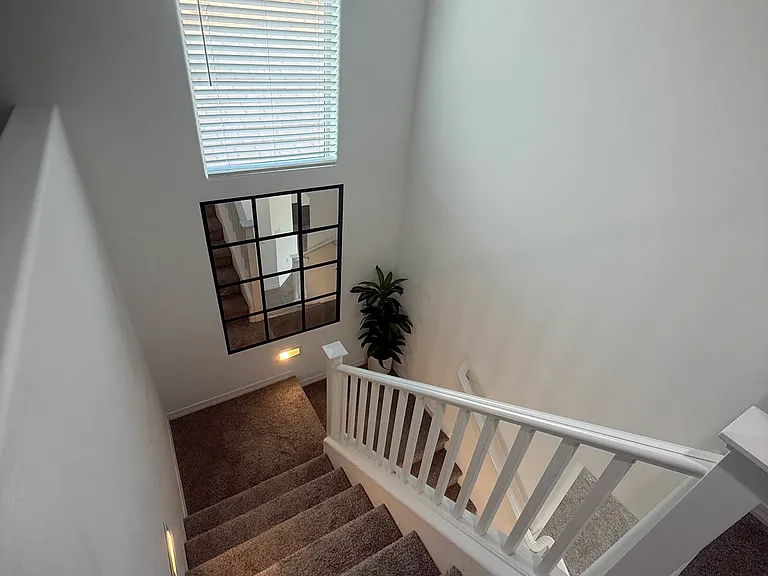 9009 W Oregon Ave — Photo 8