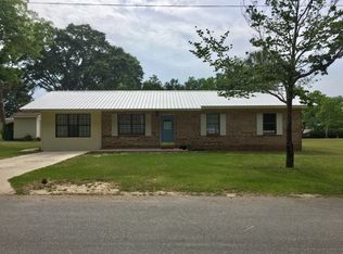 600 Grove St, Chipley, FL 32428