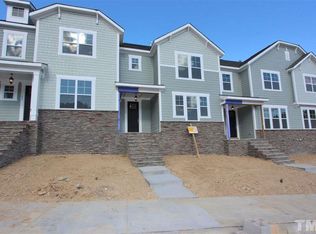 704 Carraway Garden Dr, Wake Forest, NC 27587