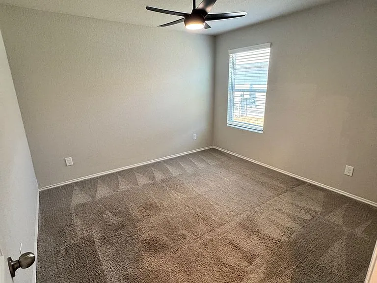 7618 Capstone Rdg — Photo 19