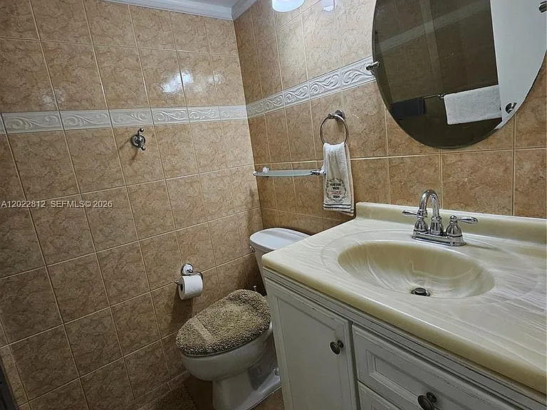 212 Lake Pointe Dr #113 — Photo 38