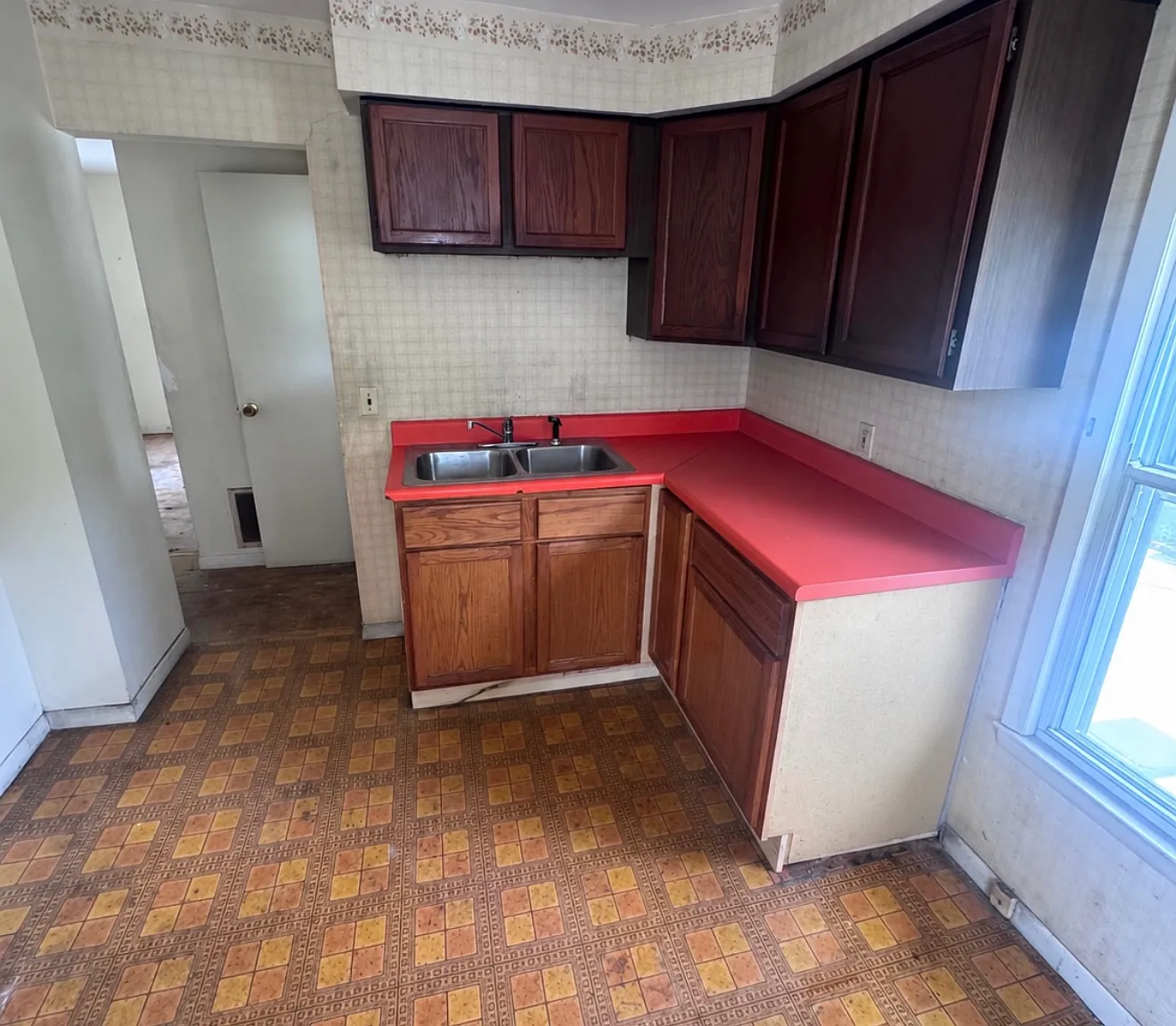 Own a Duplex Opportunity for Only $1,200/mo — Photo 3