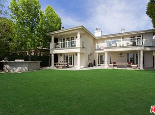 2370 Roscomare Rd, Los Angeles, CA 90077