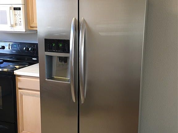 5th image of 2523 Meadowview Dr