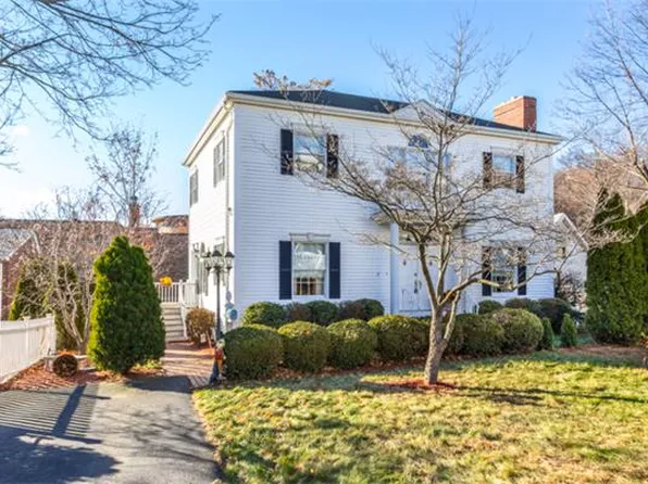 17 Webster St, Malden, MA 02148