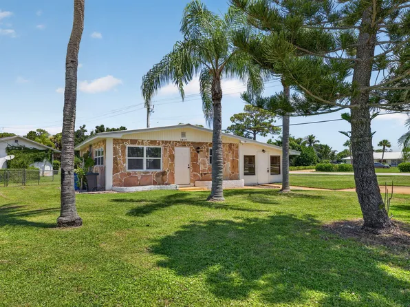 1817 NW Azalea St, Stuart, FL 34994