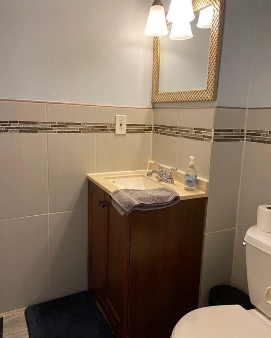 2 bed, 1.5 bath, 808 sqft, $2,300 — Photo 4