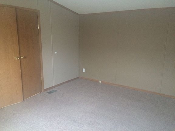 4th image of 17089 Diane Dr