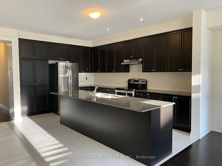 10 Folliot St — Photo 2