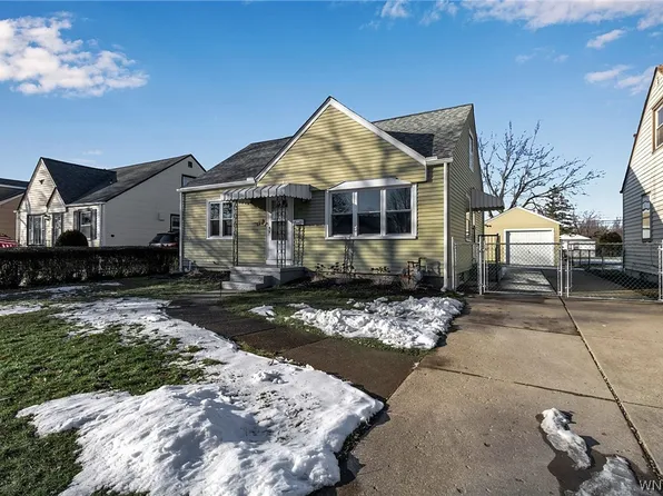 266 McConkey Dr, Buffalo, NY 14223