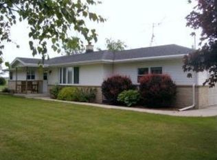 20707 Marsh Rd, Chilton, WI 53014