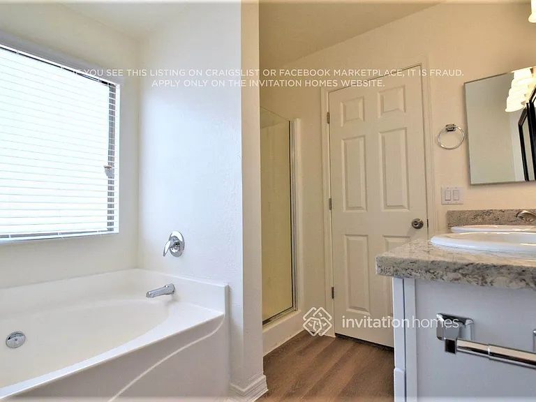 1834 S 106th Ave — Photo 16