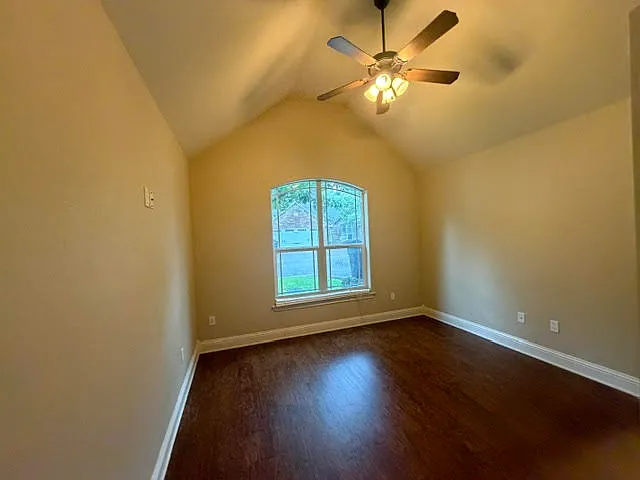 113 Falcon Way — Photo 9