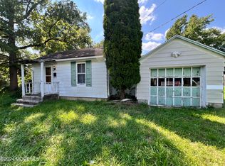 31 Lakeview Dr, New Egypt, NJ