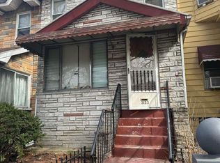 3133 94th St, East Elmhurst, NY 11369