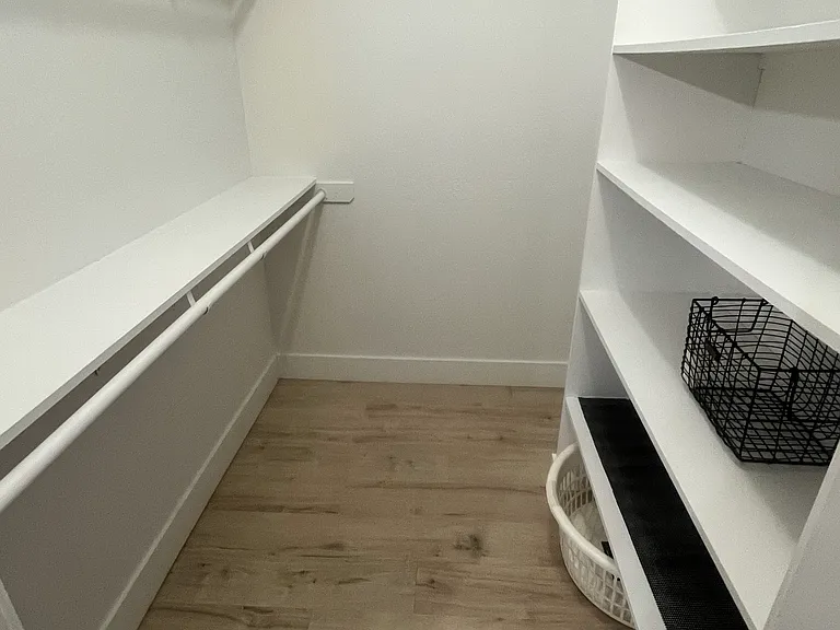 N Terrace Ct — Photo 19