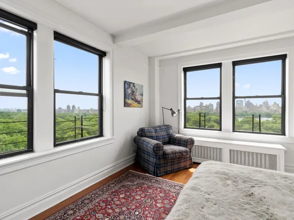 327 Central Park West image 6 of 13