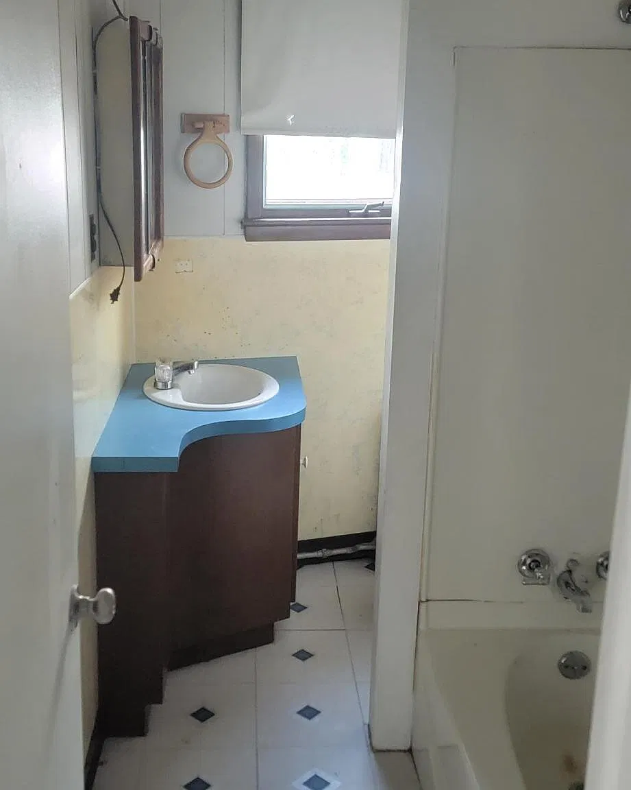 2 bed, 800 sqft, $1,150 — Photo 3