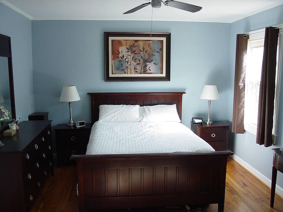 1st image of 1401 S Edgewood St APT 490