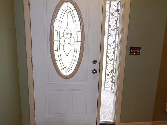 4th image of 6500 Luanne Dr