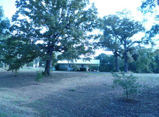 1400 Guthrie Rd, Paris, TN 38242