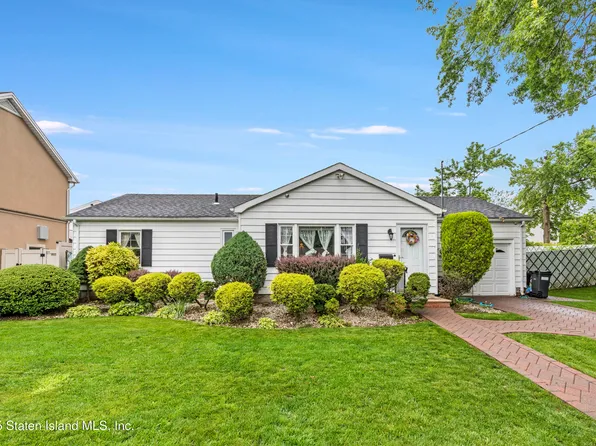 19 Albourne Ave E, Staten Island, NY 10312