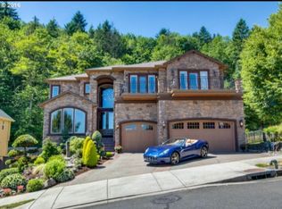 711 NW Valley St, Camas, WA 98607