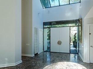 132 Yarmouth Rd, Chestnut Hill, MA 02467