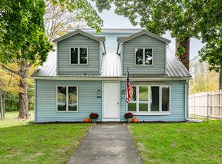 910 W Main St, Dover Foxcroft, ME 04426