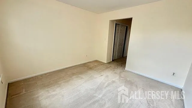 1125 Waterford Dr — Photo 21