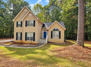 20 Bartlett Dr, Sharpsburg, GA 30277